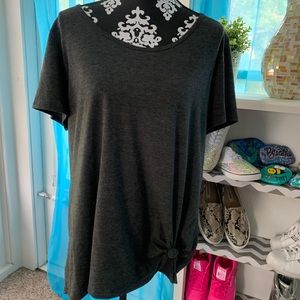 Grey basic perfect T